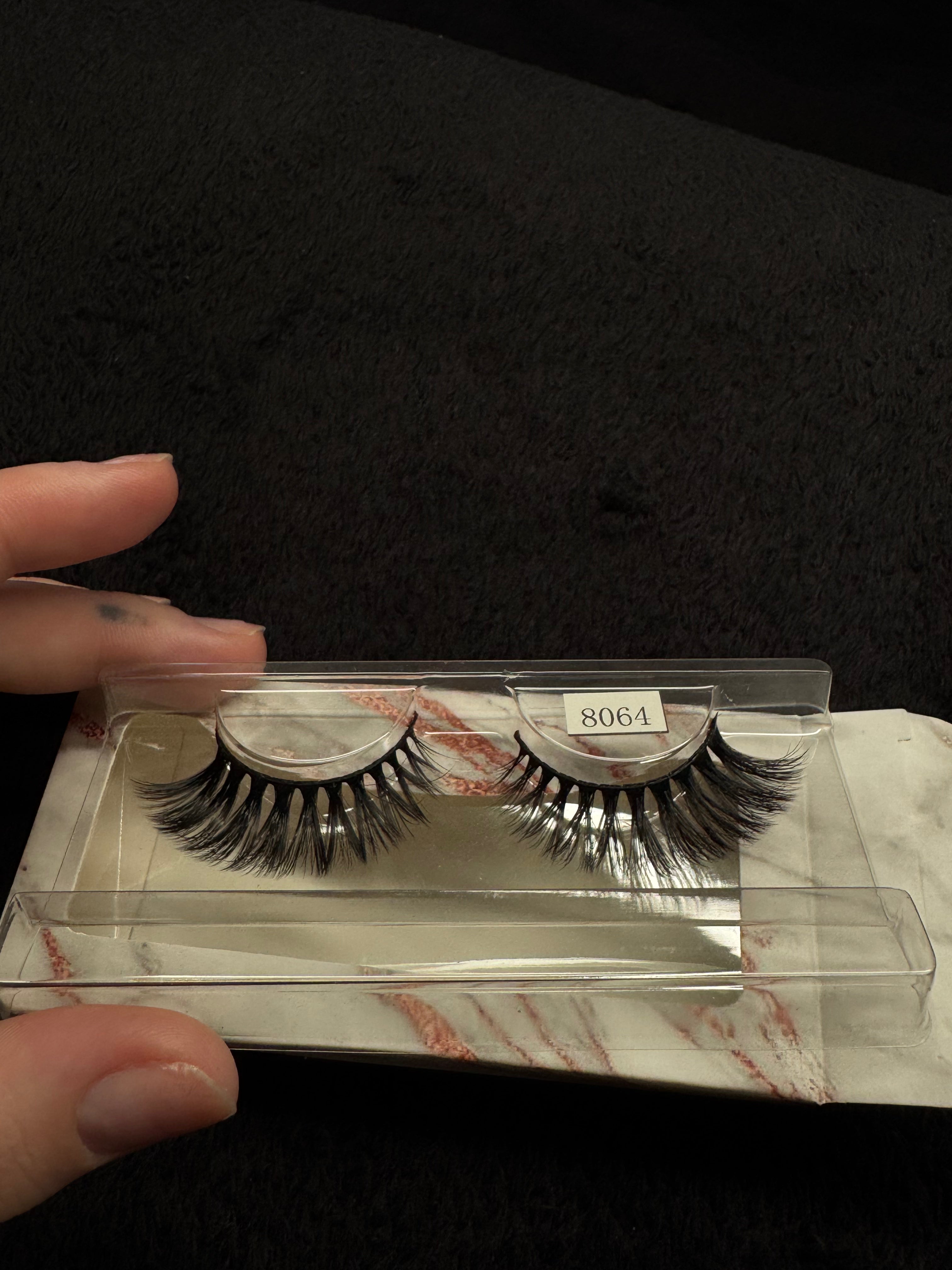 Valet Strip Lashes